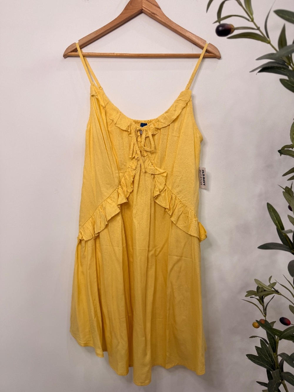 Old Navy Yellow Ruffle Tie Front Cami Dress Women's Medium NWT